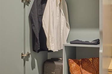 1 bed flat, Hallsville Road, Canning Town, London, E161BF - Image 1